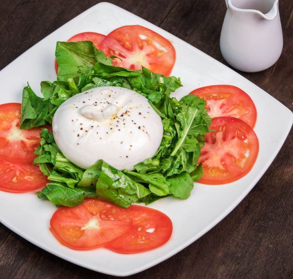 Fresh Burrata cheese - pho mai tuoi burrata